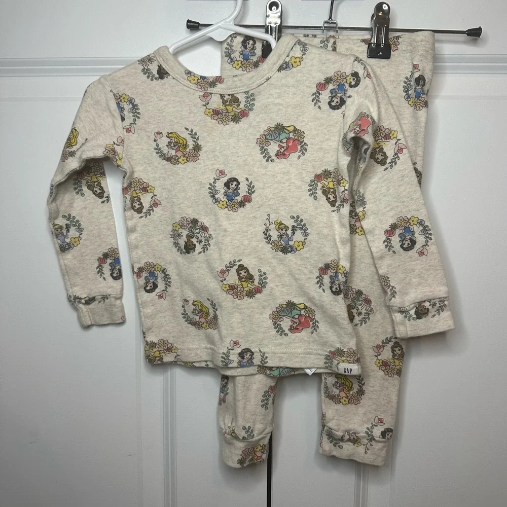 Baby GAP X Disney Princess Pajama Set (Size 2T)